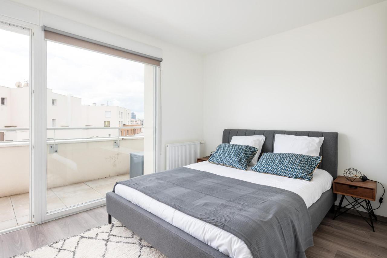Appartement De Standing Avec Grande Terrasse Villeurbanne Exterior foto